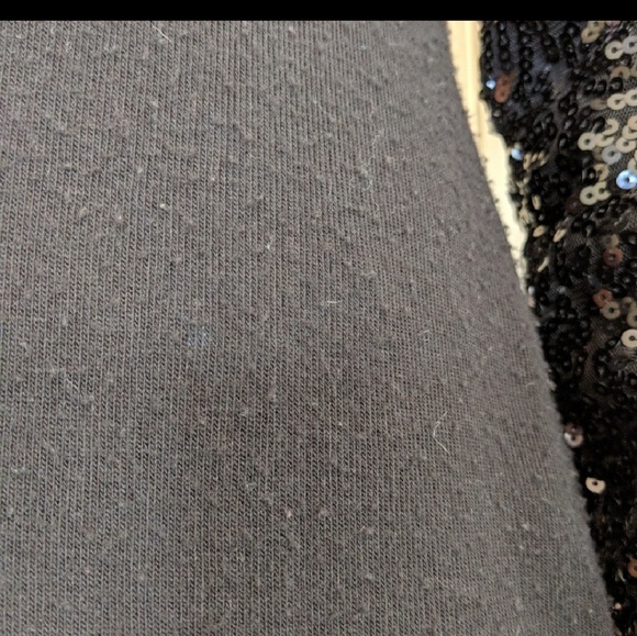 Studio Y  long sleeve - Picture 4 of 6